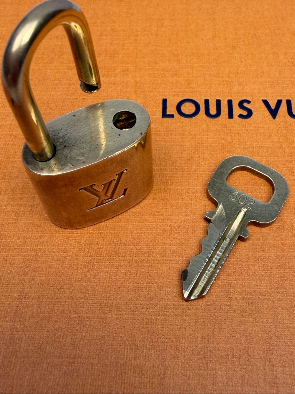 Louis Vuitton Authentic LV Brass Lock and Key #302 Bag Charm Necklace Pendant - Picture 8 of 10
